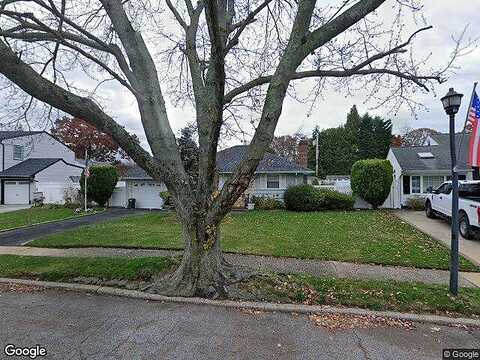 Lawrence, WANTAGH, NY 11793