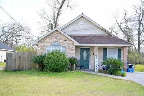 Michigan, HAMMOND, LA 70401