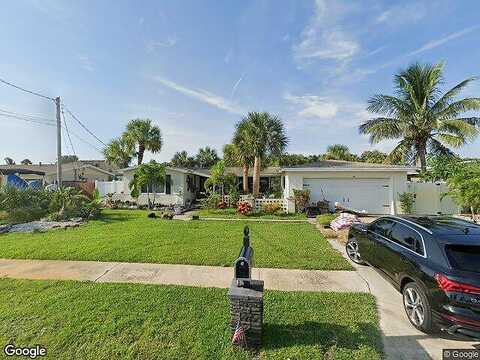 Penguin, SATELLITE BEACH, FL 32937