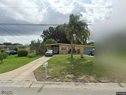 21St, VERO BEACH, FL 32962