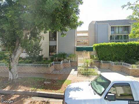 Willis Ave, Sherman Oaks, CA 91403