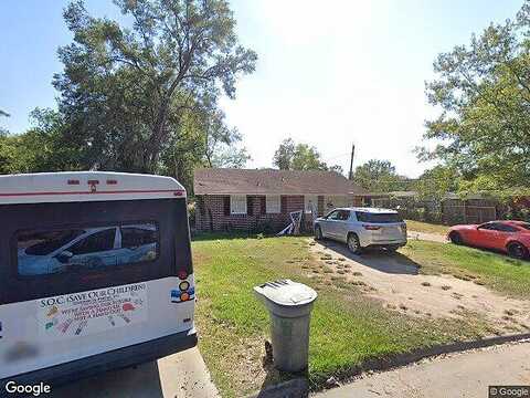 Landry, BEAUMONT, TX 77708