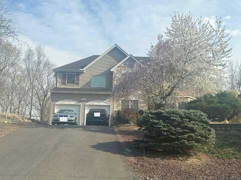 Eagle, EAST STROUDSBURG, PA 18302