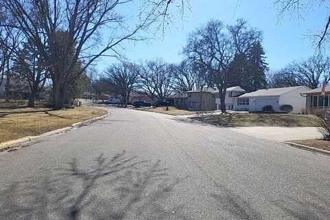 7Th, MINNEAPOLIS, MN 55432