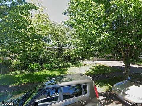 12Th, PORTLAND, OR 97219