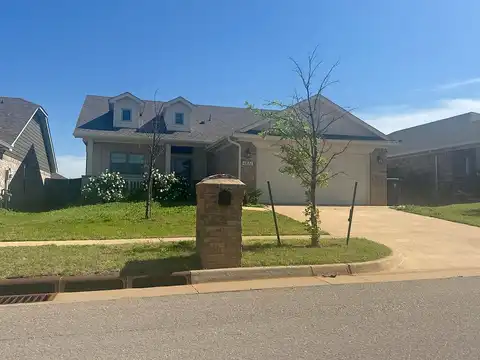 155Th, EDMOND, OK 73013