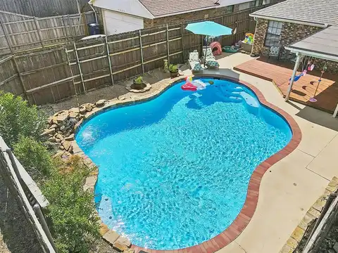 Lo Chalmers, GARLAND, TX 75043