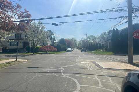 Henry, HARRISON, NY 10528