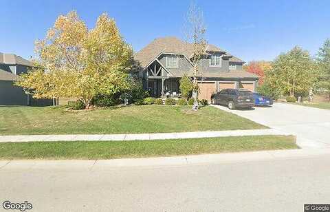 Crescent, KANSAS CITY, MO 64157
