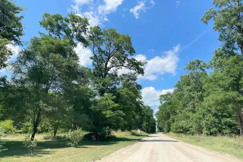 Byron, HOWELL, MI 48855