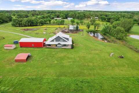 16000 Peterson RD, Gentry, AR 72734