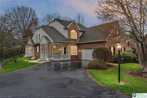 4674 Pinehurst Circle, Upper Saucon, PA 18034