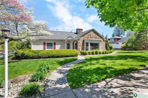 1 South Fairview Street, Nazareth, PA 18064