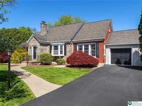 4253 Green Pond Road, Bethlehem, PA 18020