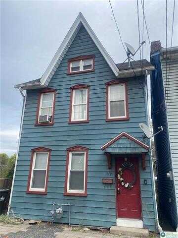 107 Main Street, Freemansburg, PA 18017
