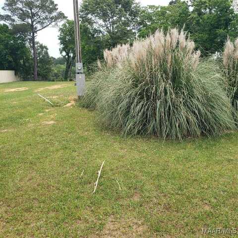 135 Pierce Lane, Prattville, AL 36067