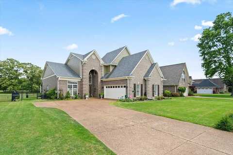 235 FAIROAKS, Oakland, TN 38060