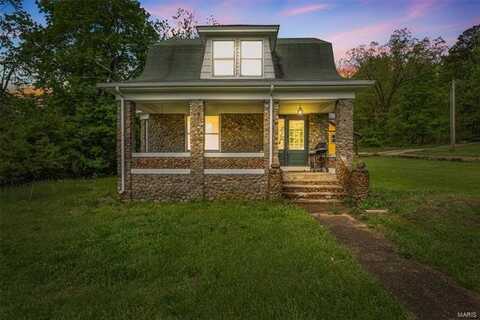 124 South Iron Street, Ironton, MO 63650