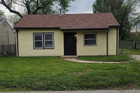 19 Helen Court, Cahokia Heights, IL 62206
