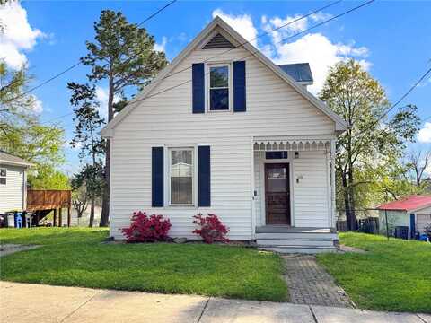 110 E 6th Street, Washington, MO 63090
