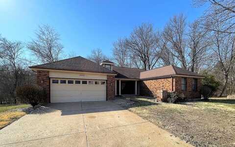 5801 Brookstone Terrace Drive, Saint Louis, MO 63129