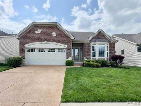 1520 Woodside Hills Drive, Saint Peters, MO 63376