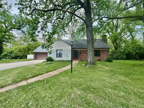 5 Notre Dame Hills, Belleville, IL 62223