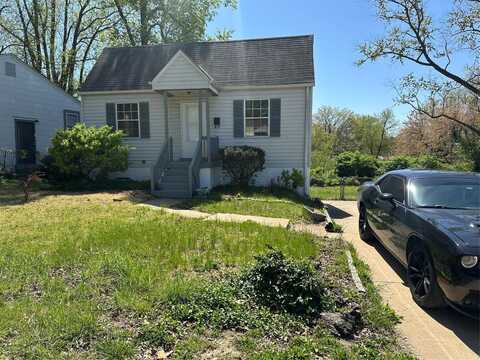 8818 Kendale Drive, Saint Louis, MO 63121