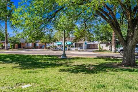 844 E WINDSOR Avenue, Phoenix, AZ 85006