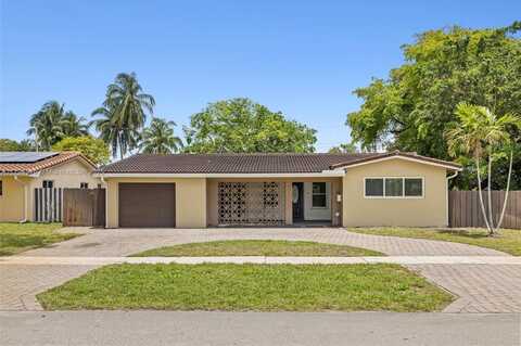 4401 Madison St, Hollywood, FL 33021