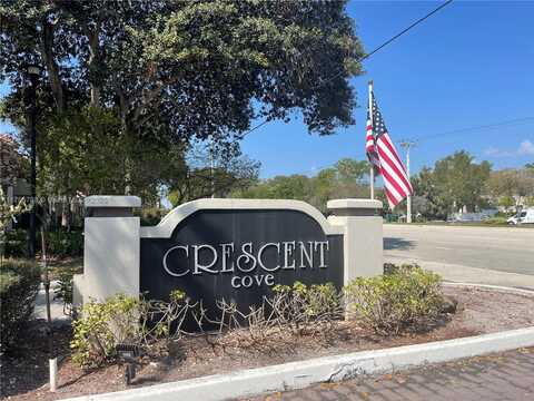 8423 Coral Lake Way, Coral Springs, FL 33065