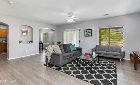 6626 W LAUREL Avenue, Glendale, AZ 85304