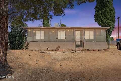 11 PETERSON Street, Sierra Vista, AZ 85635