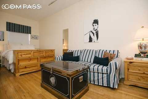 126 East 83rd Street, New York, NY 10028