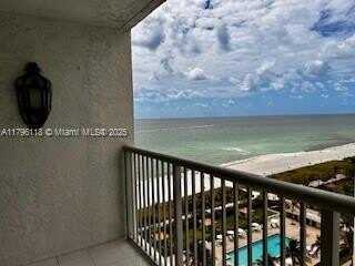 2655 Collins Ave, Miami Beach, FL 33140