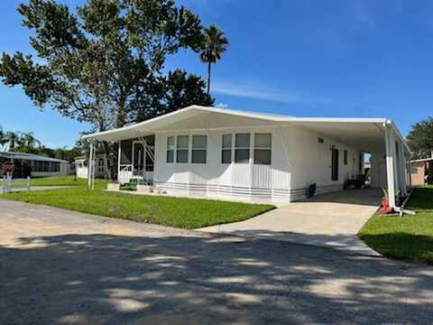 664 Royal Palm Dr., Casselberry, FL 32707
