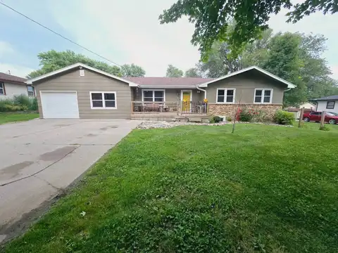 6835 NW 6th Drive, Des Moines, IA 50313