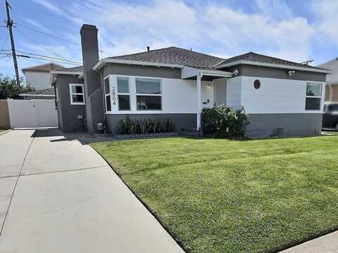 2804 W 84th St, Inglewood, CA 90305