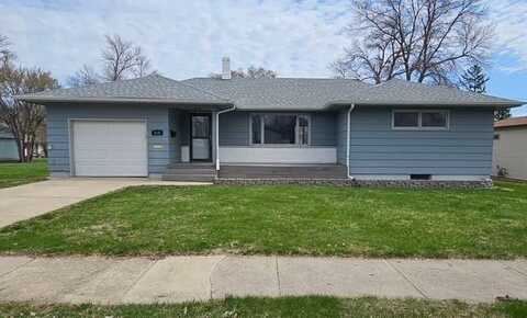 610 E 3rd St, Webster, SD 57274