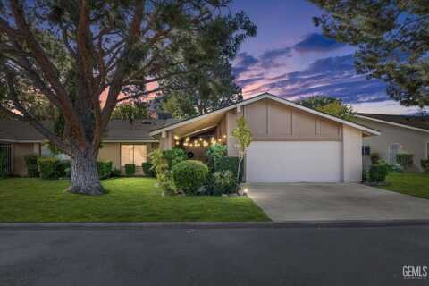 1700 Ashe Road, Bakersfield, CA 93309