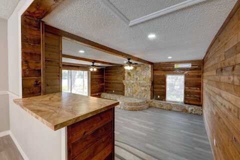 17125 Rich Jo Circle, Lutz, FL 33548