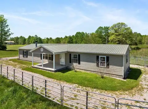 1301 Tennessee Ridge Rd., Liberty, KY 42539