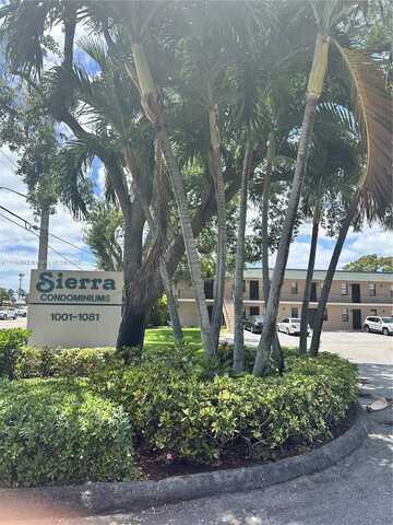 1081 SE Monterey Rd, Stuart, FL 34994
