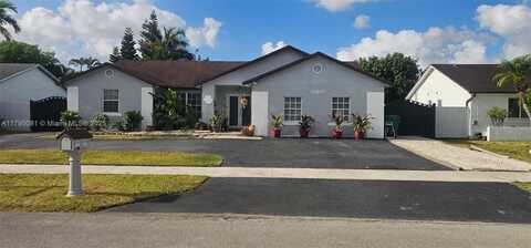 13842 SW 285th St, Homestead, FL 33033