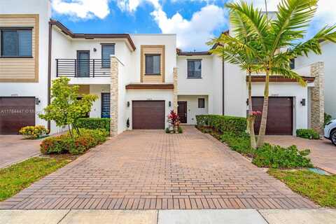 20865 NE 7th Ct, Miami, FL 33179