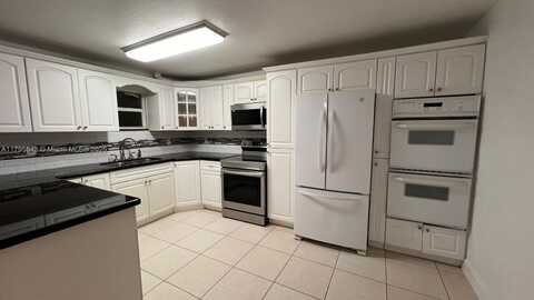 4722 NW 192nd Ter, Miami Gardens, FL 33055