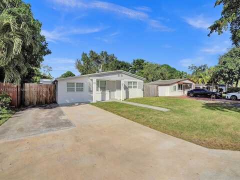5701 Farragut St, Hollywood, FL 33021