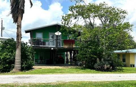 24 First Street, Port Lavaca, TX 77979