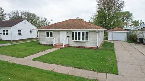 208 E Temple Street, Lenox, IA 50851