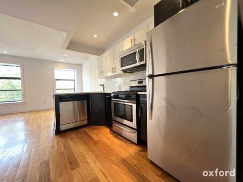140 West 130th Street, New York, NY 10027